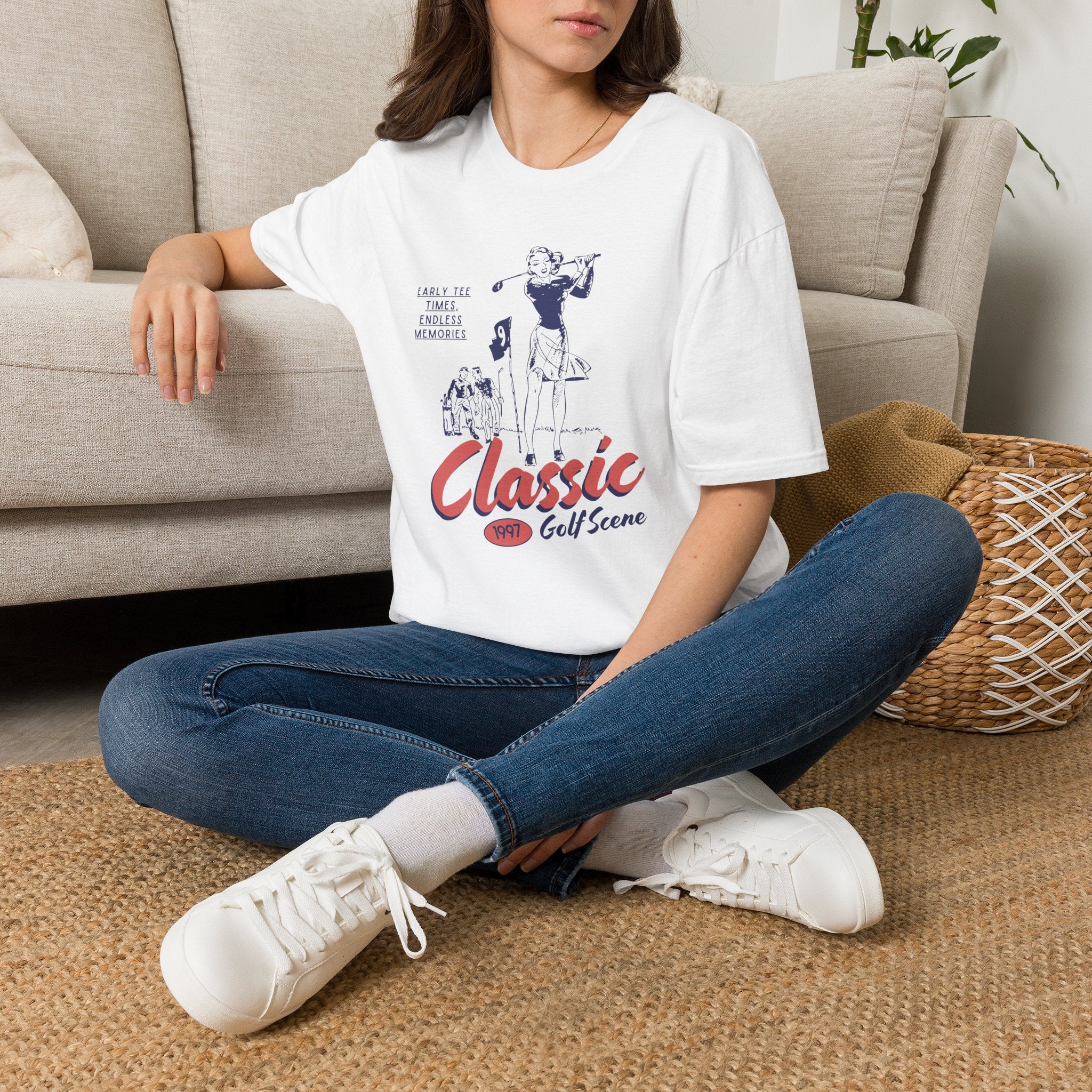 Classic Golf Scene - T-Shirt