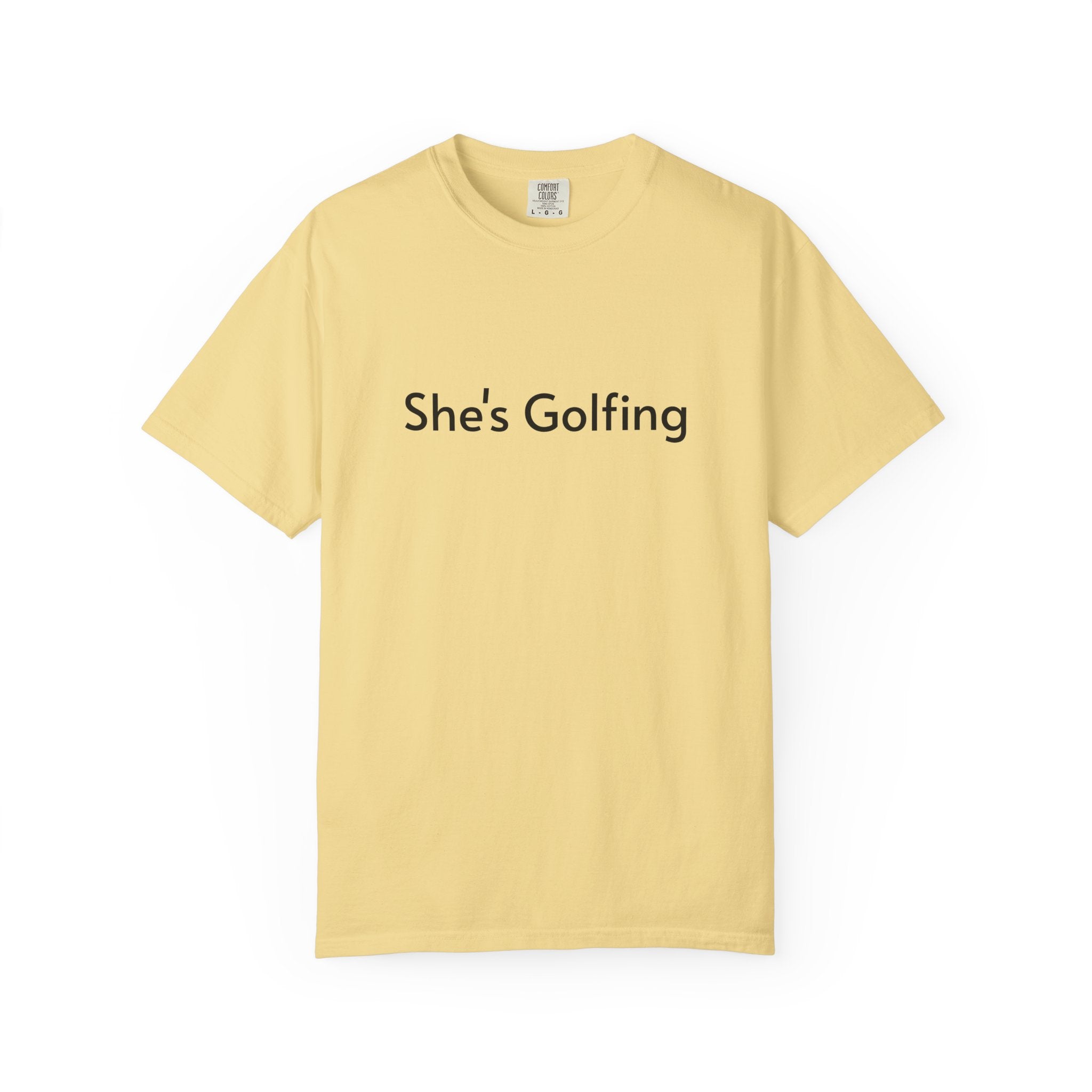 She's Golfing - T-shirt