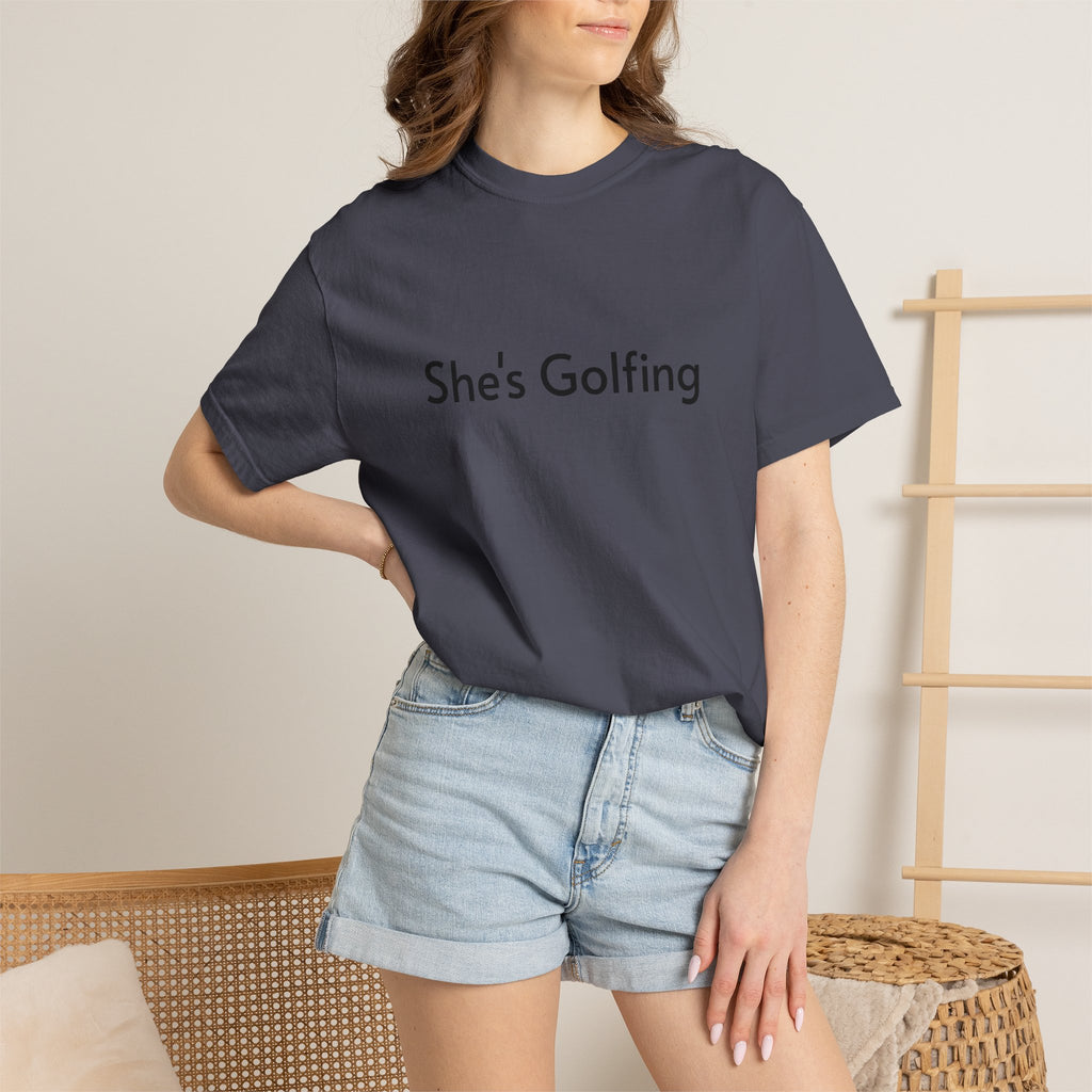 She's Golfing - T-shirt